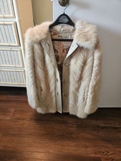 Milgrim Fur Salon Short Mink