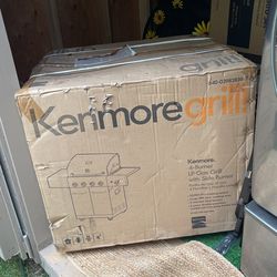 Brand New Kenmore Gas Grill 