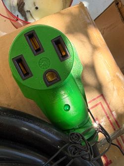 Heavy duty 240 volt extension cord