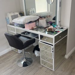 Vanity. Liane Collection. Impressions Vanity Collection