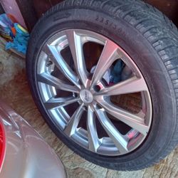 Tengo Estos Aros Para La Venta Para  Audi  Or Mercedes