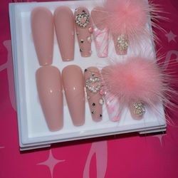 Press On Nails 