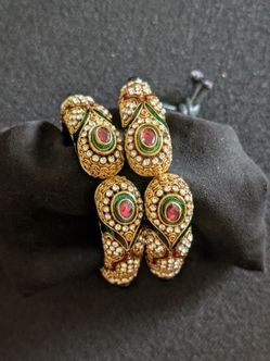 2 Indian bangles *like new*