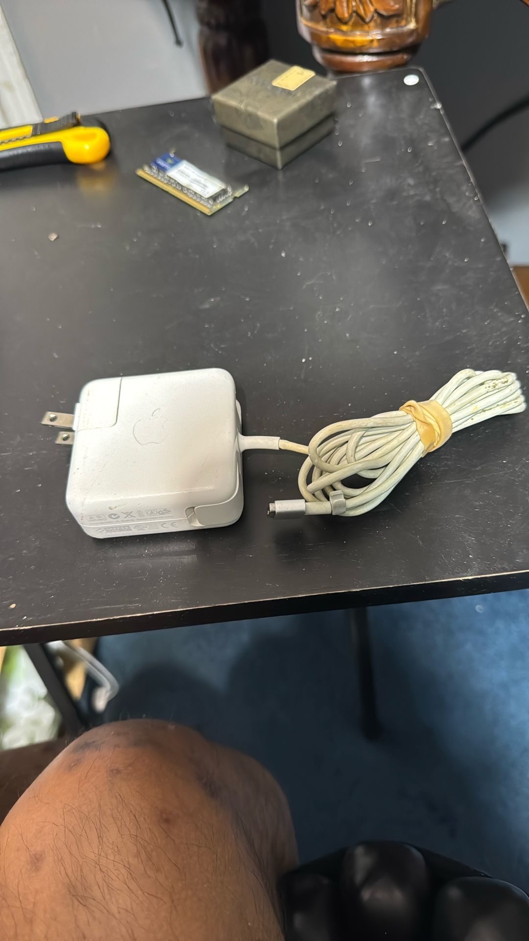 Snap & Charge: Next-Gen Device Power