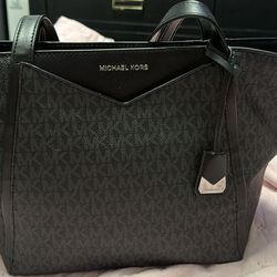 Mk purse