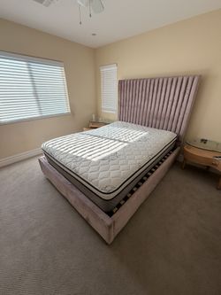 Pink Queen Bed With Mattress