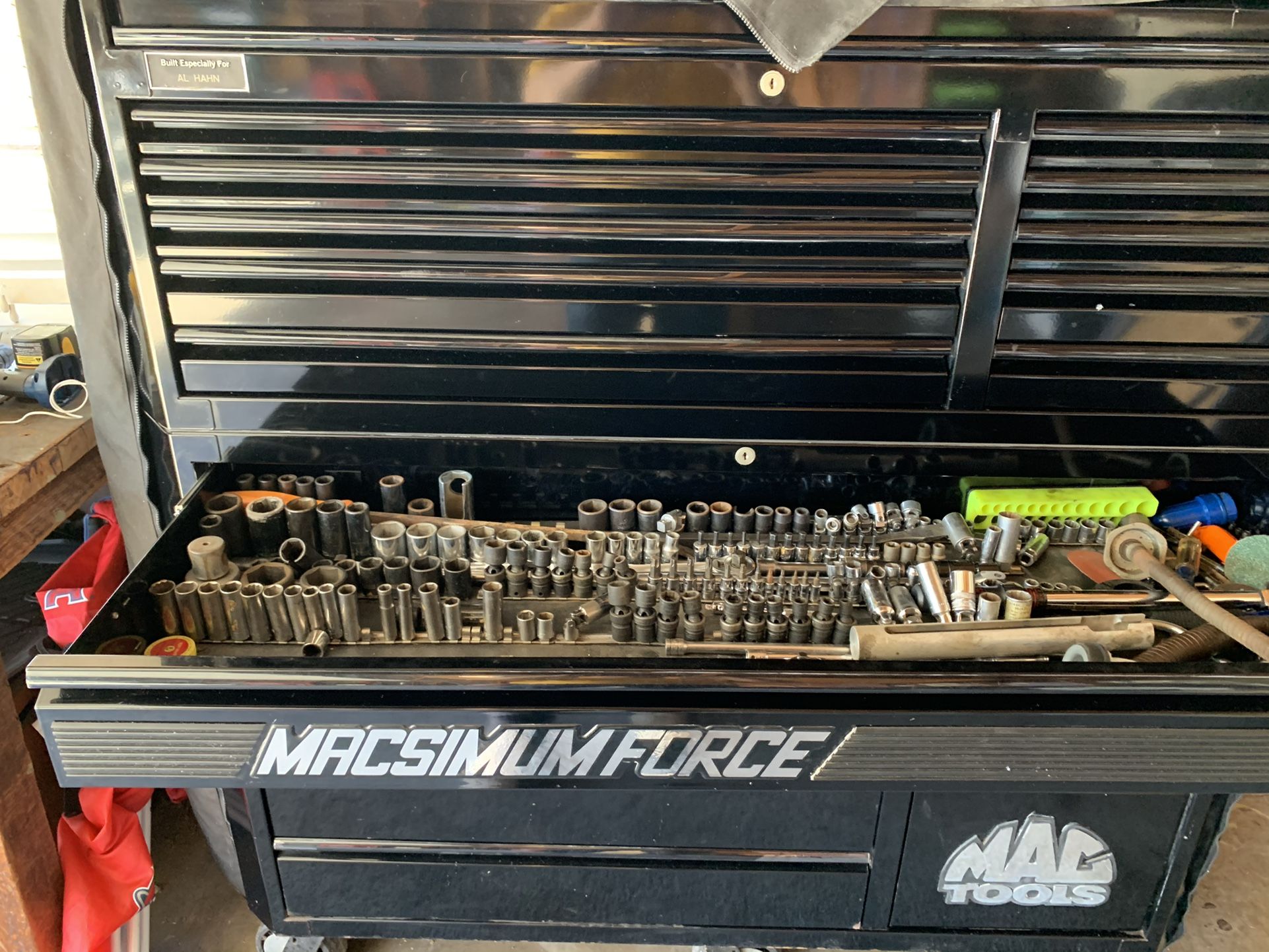 Mac Tool Box And Professional Tool Set