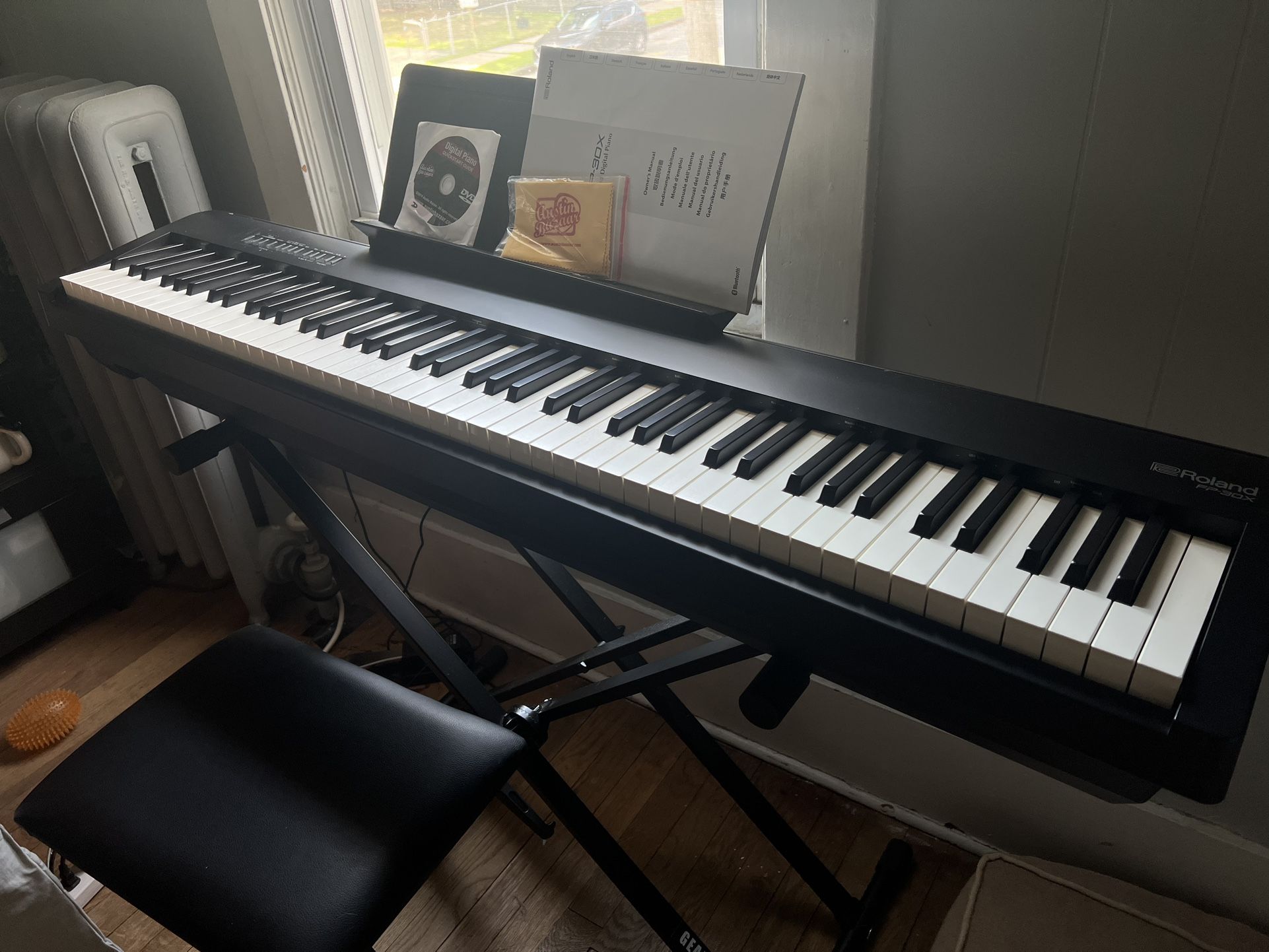 Roland FP-30X, 88Key Digital Piano