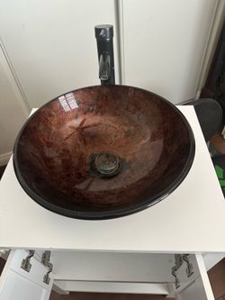 20x24 vanity with sink 32 high
