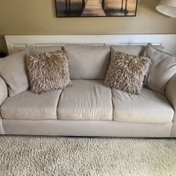 Couch And Throw Pillows