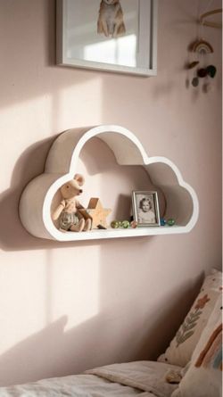 Hobby Lobby  Floating Shelve. Cloud Shaped . White EUC