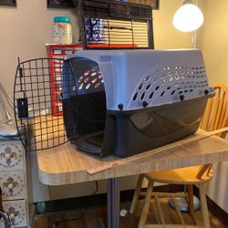 Cat/Dog carrier