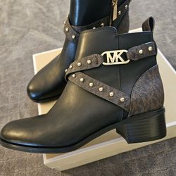 USED MICHAEL KORS BOOTS SZ 6.5