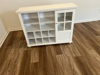 Storage Cabinet White Good Conditions
