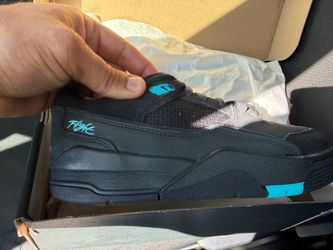 Jordan Shoes Size 6 youth