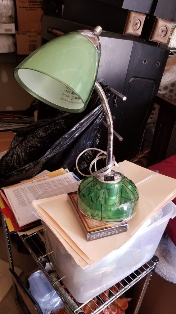 Lamp desk