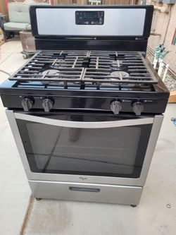 Gas range and oven