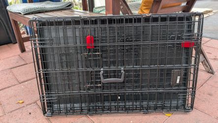 KONG 30 in Ultra strong and durable double door crate