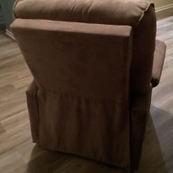 Lift Recliner For Small Person