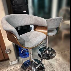 Set Of 4 Bar Stools Lumisource Vintage 32 in. Mod Adjustable Bar Stool in Walnut and Light Grey
