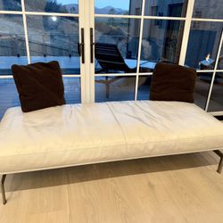 b&b italia antonio citterio white leather daybed