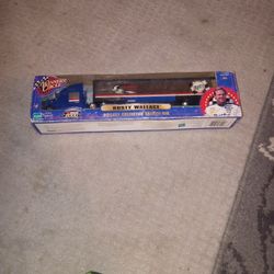 NASCAR 2000 Featuring Rusty Wallace Diecast Collector Trailer Rig Never Been Opened