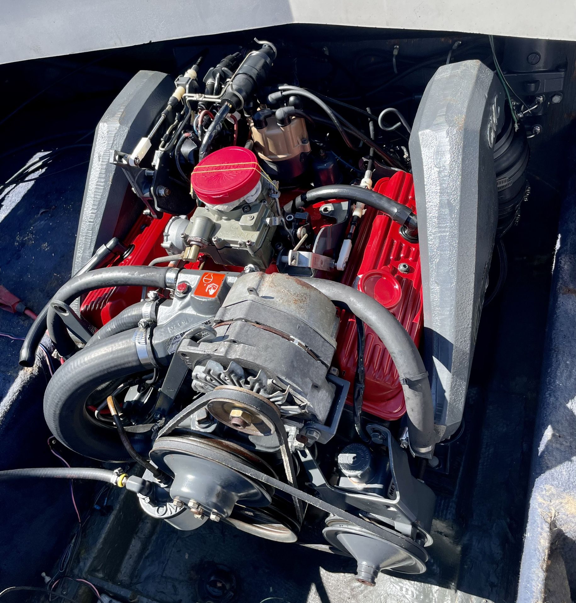 Boat Engine Motor OMC 4.3 With Cobra Outdrive