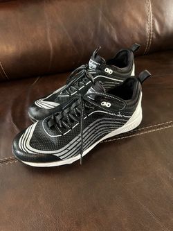 Like New / Used 3 Times /Metal Baseball Cleats/ Rawlings MACN Max/ 8.5 Bull Pin Low