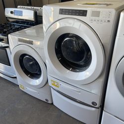 Whirlpool Washer And Dryer 
