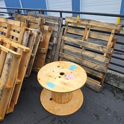 Free Pallets