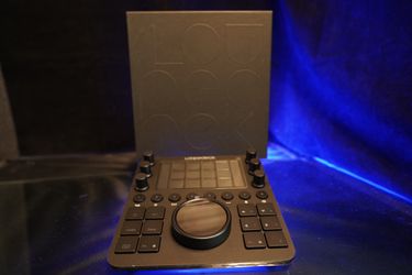 Loupedeck Live
