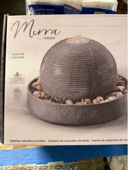 Indoor tabletop fountain