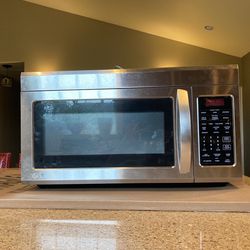 LG Microwave Over the Range 30” Width