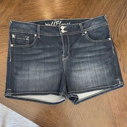 WallFlower Jean Shorts NEW without tags Juniors Size 17 