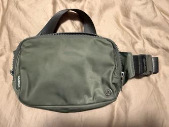 Lululemon Waist bag Fannie pack