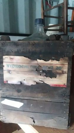 1954 Dupont Hydrochloric Acid Carboy in wood crate