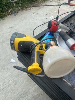 Paint spray gun electric