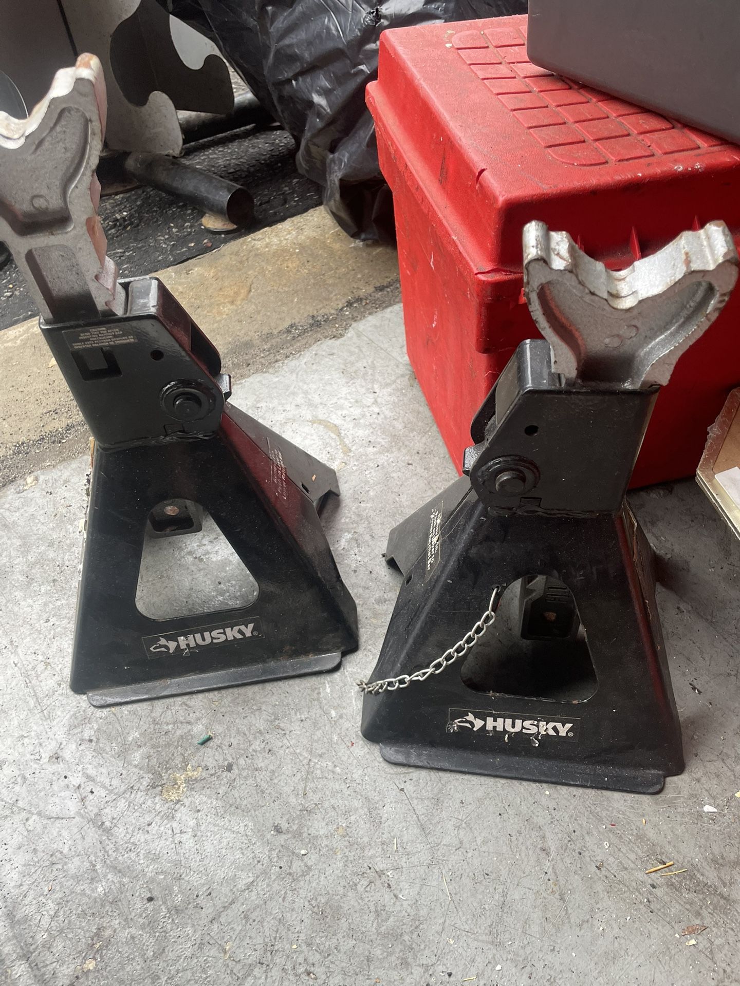 Husky jack stands