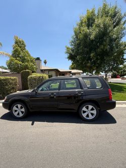 Subaru Forester, Black, Hatchback