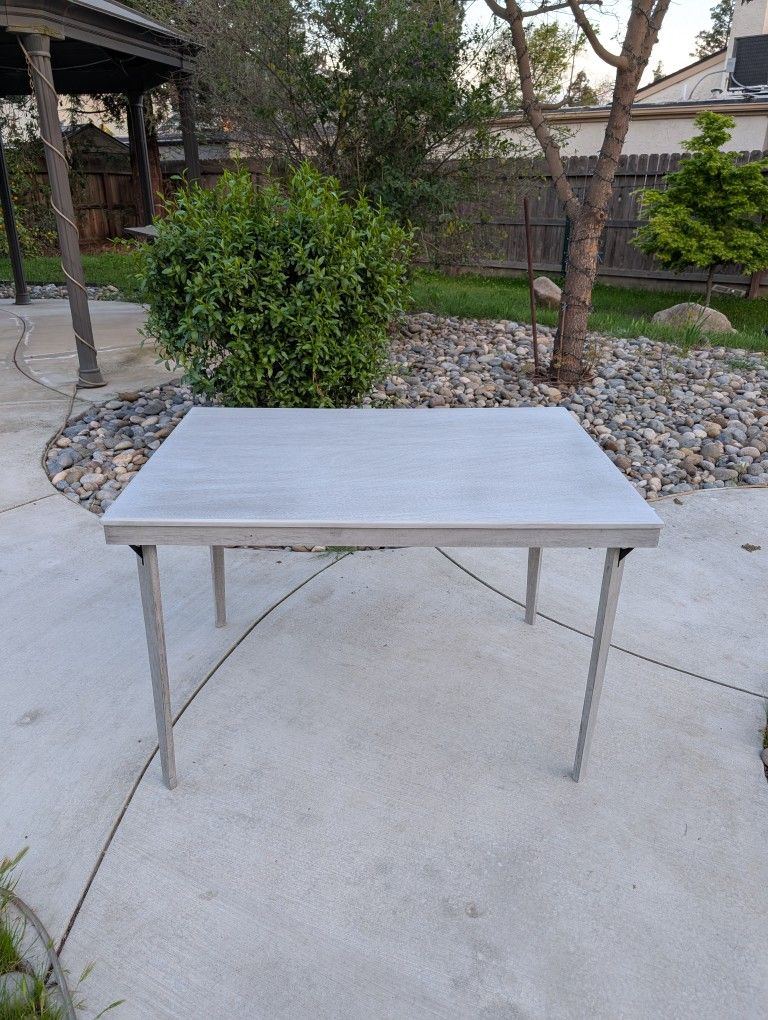 Wooden Inside/Outside 4ft X 3ft Table Cosco New In Box