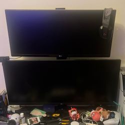 Two Ultra Wide Monitors 