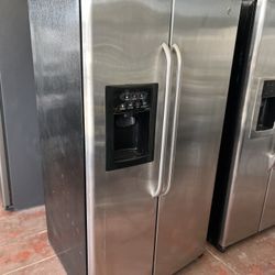 GE Side By Side Refrigerator Used 