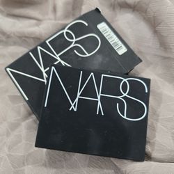 NARS Black Makeup Compact