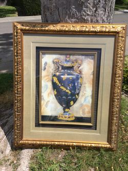 2 framed art pictures