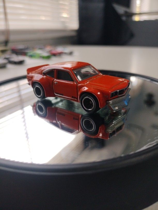 Hot Wheels Japan Historics Mazda Diecast Cars.( Diecast box )