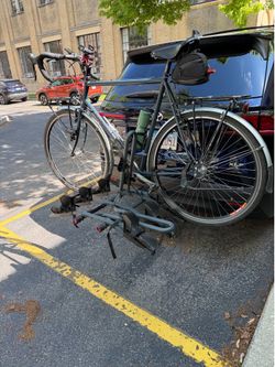 Bell Right Up 360 platform 3 bike hitch-mounted carrier