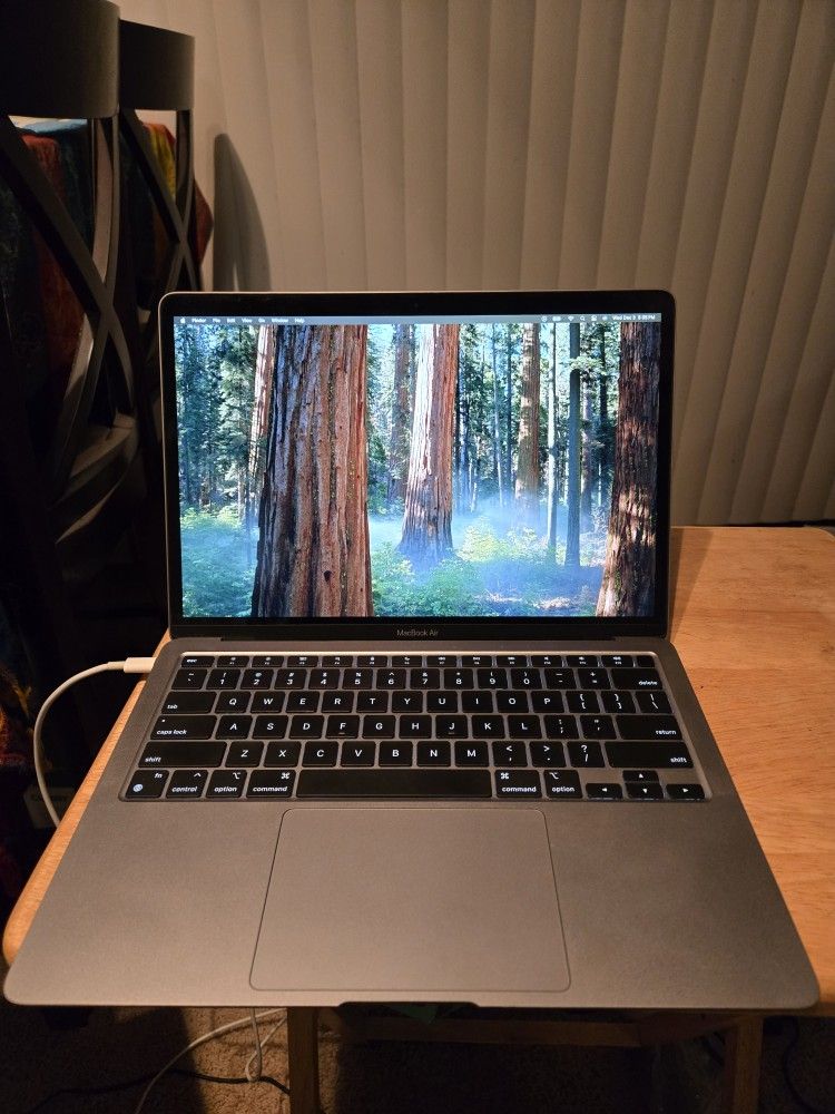 MacBook Air M1 16GB 