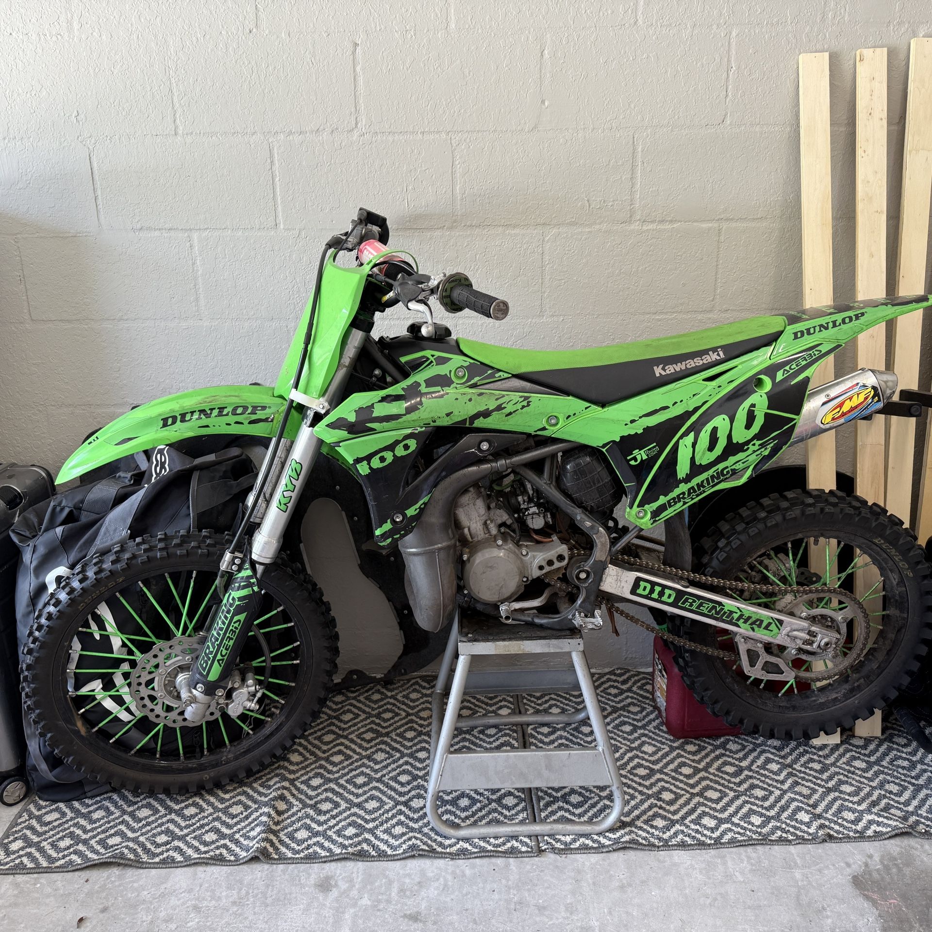 Kx 100