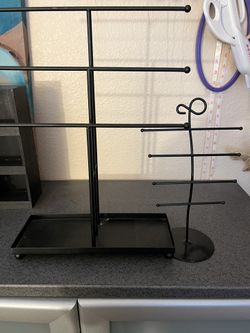 Jewelry Stands