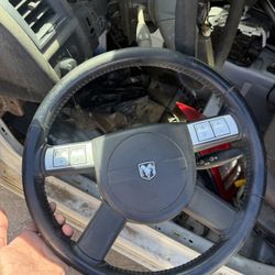 Dodge Magnum Steering Column + Steering Wheel + Airbag